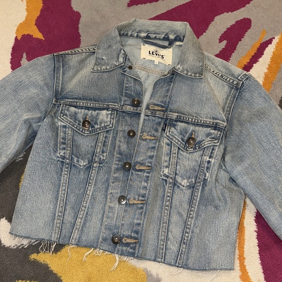 Levi’s cropped jean jacket - Picture 6 of 8